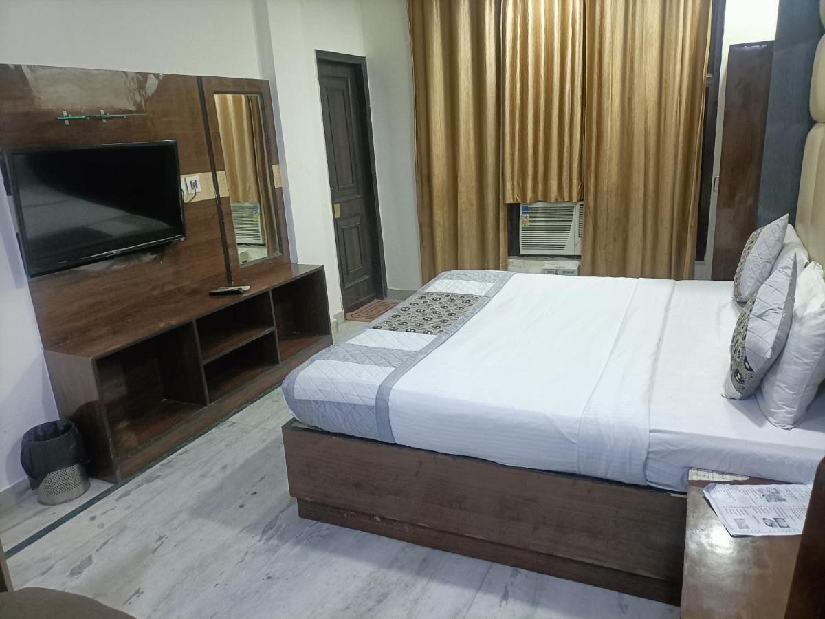 Hotel Krone Near Igi Airport Delhi New Delhi Exteriör bild