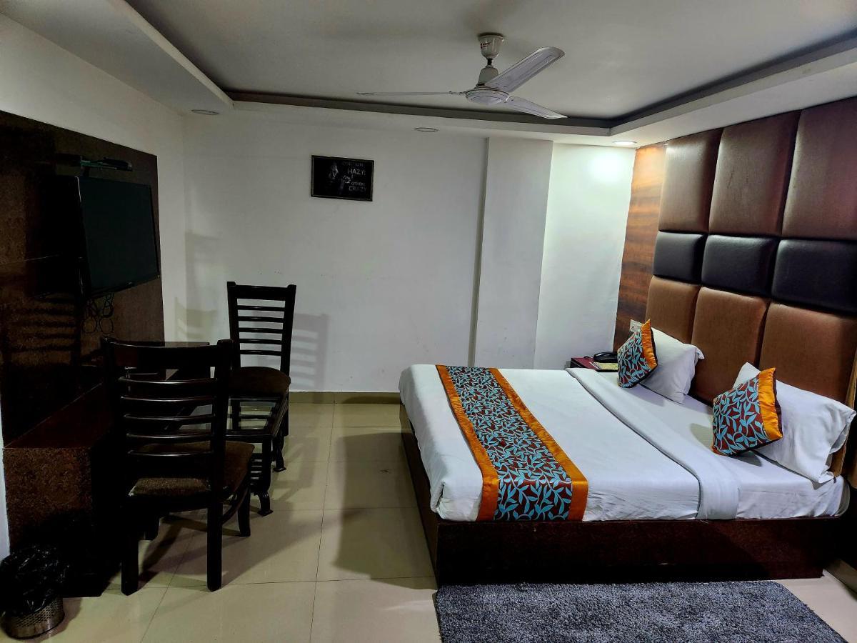 Hotel Krone Near Igi Airport Delhi New Delhi Exteriör bild