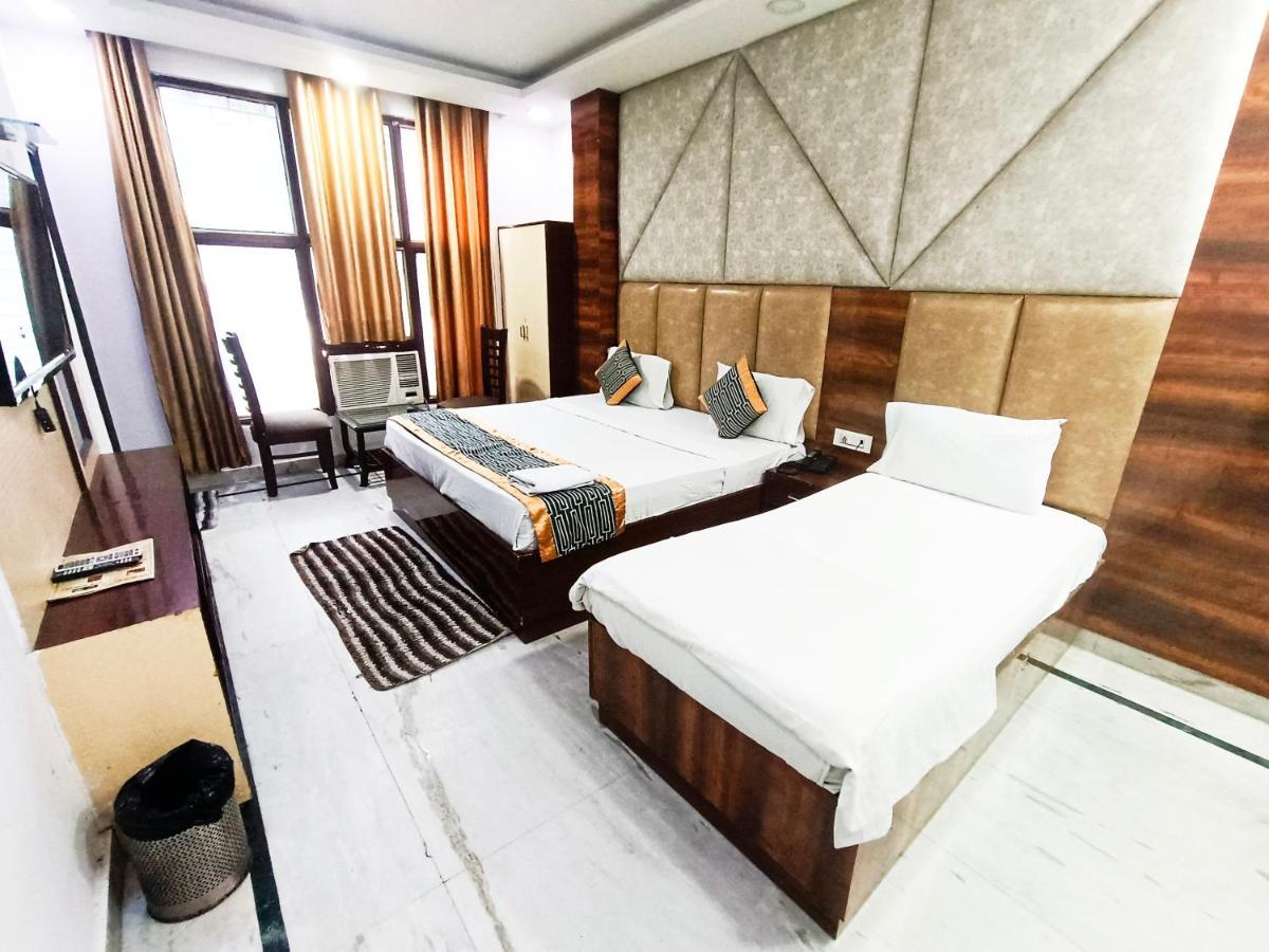 Hotel Krone Near Igi Airport Delhi New Delhi Exteriör bild