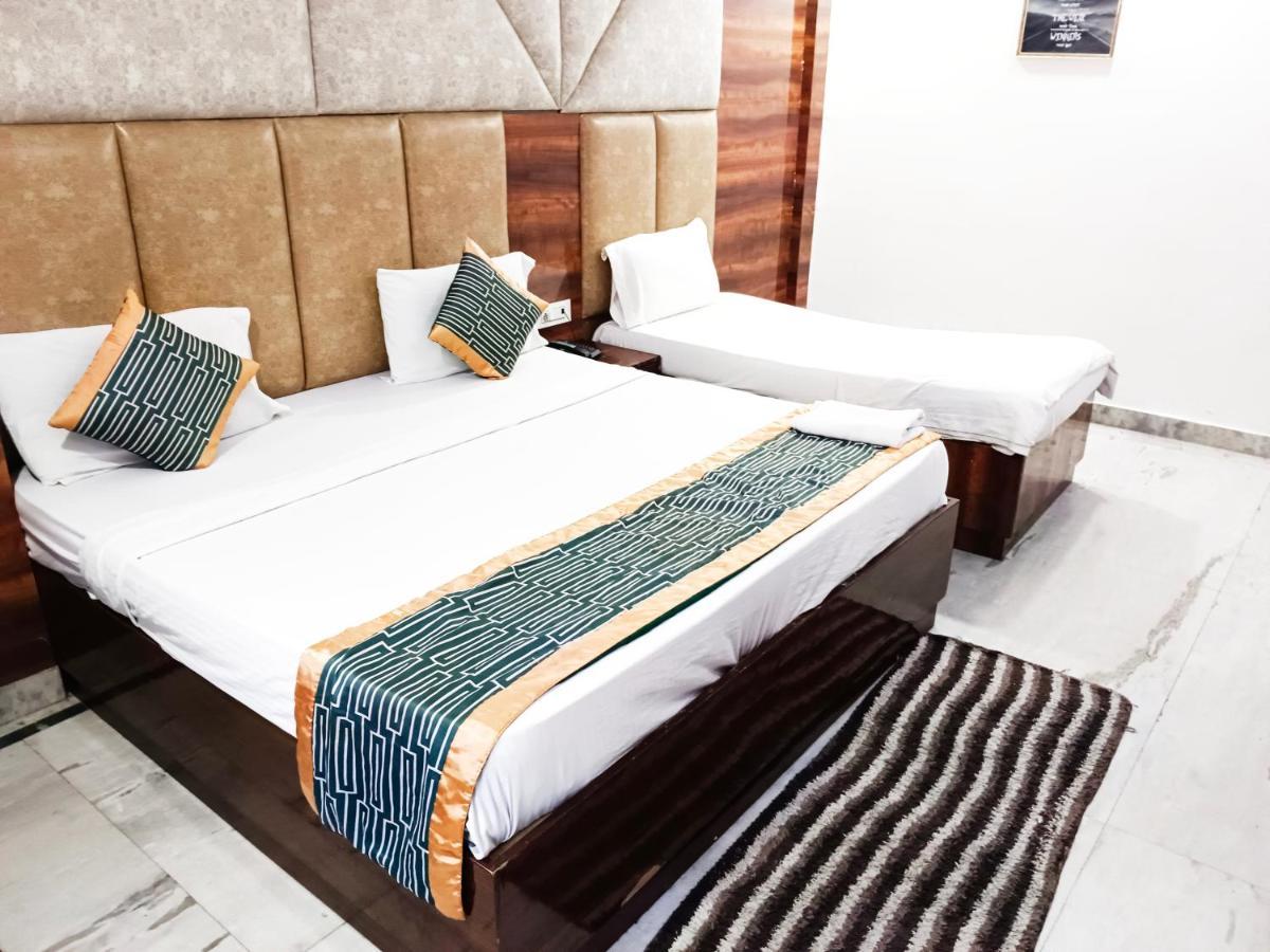 Hotel Krone Near Igi Airport Delhi New Delhi Exteriör bild