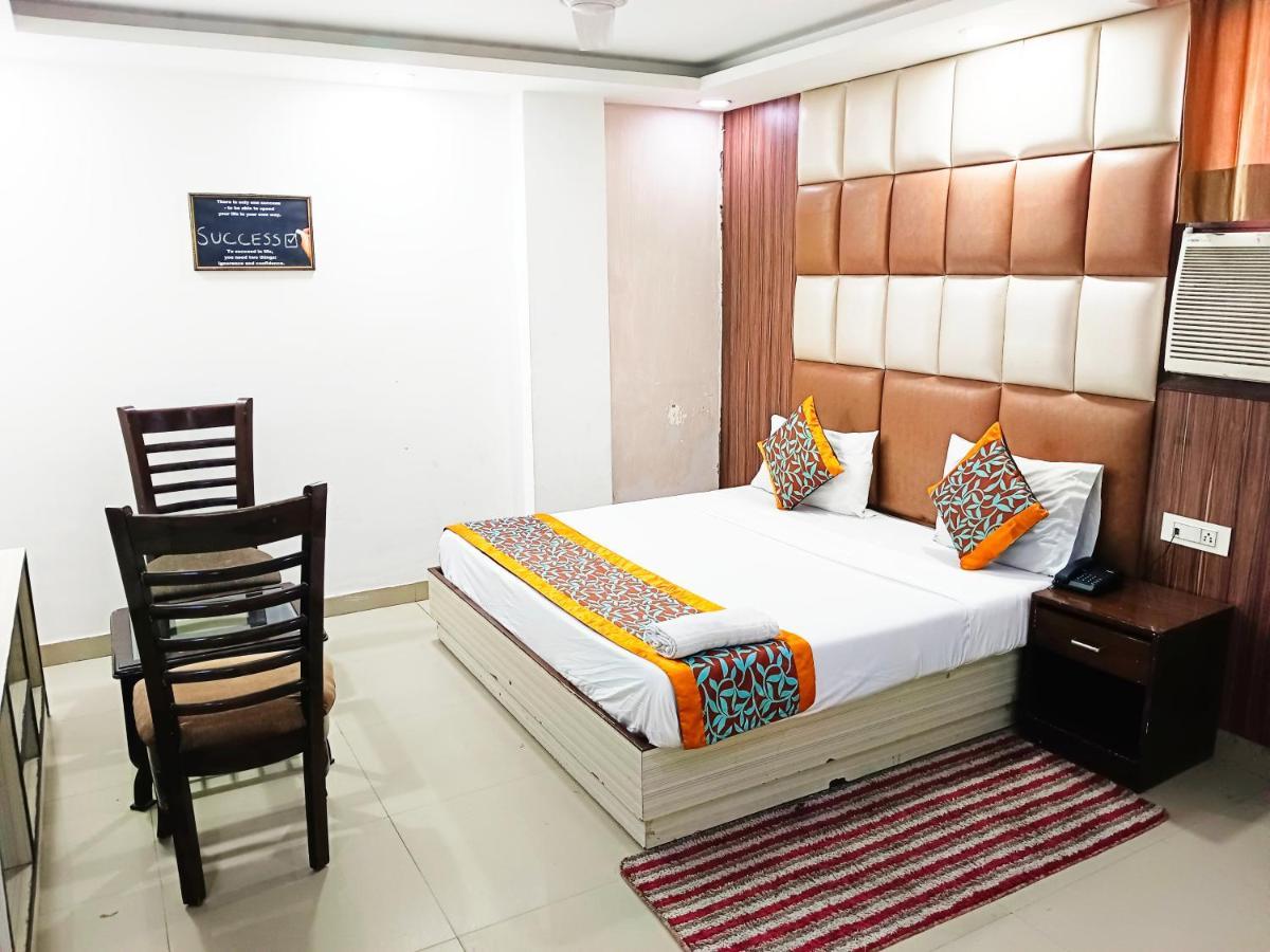 Hotel Krone Near Igi Airport Delhi New Delhi Exteriör bild